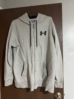 Under Armour Light Gray Full-Zip Hoodie with Black Accents